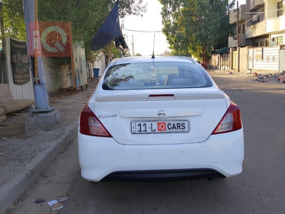 نيسان صني